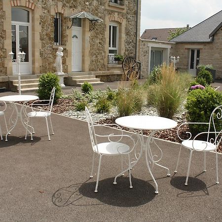 Logis Hotel Chemin Des Dames Le Relais De Fleurette Pontavert Exteriör bild
