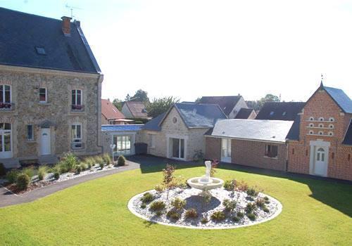 Logis Hotel Chemin Des Dames Le Relais De Fleurette Pontavert Exteriör bild