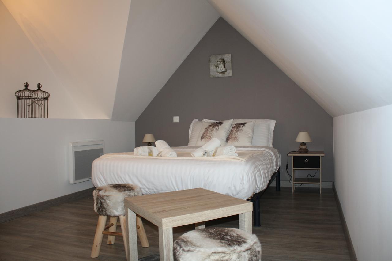 Logis Hotel Chemin Des Dames Le Relais De Fleurette Pontavert Exteriör bild